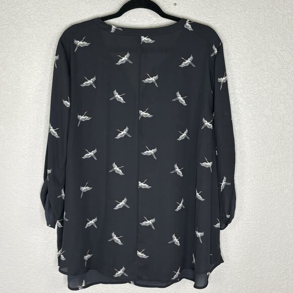 Catherines Top 3X Black Crane Print Roll Tab Sleeve Semi Sheer Button Up Tunic - Picture 4 of 6